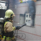 سیمکشی غیراستاندارد ؛ زنگ خطری جدی برای ایمنی منازل | آتش نشانی word-image-7897-2